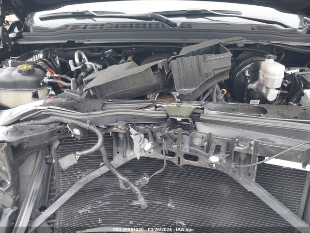 Chevrolet Suburban Premier 2018 1GNSKJKC8JR397719 Image 10