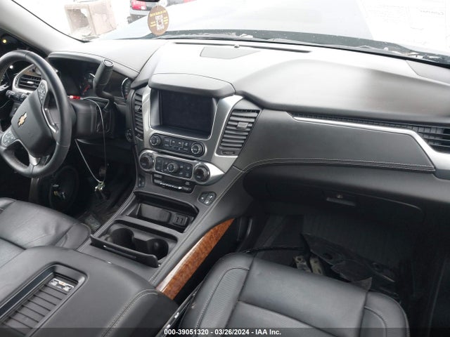 Chevrolet Suburban Premier 2018 1GNSKJKC8JR397719 Image 5