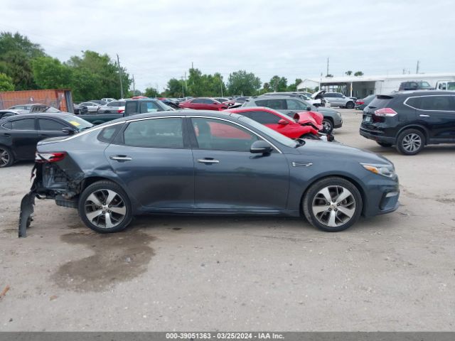 5XXGT4L32KG377014 KIA Optima S