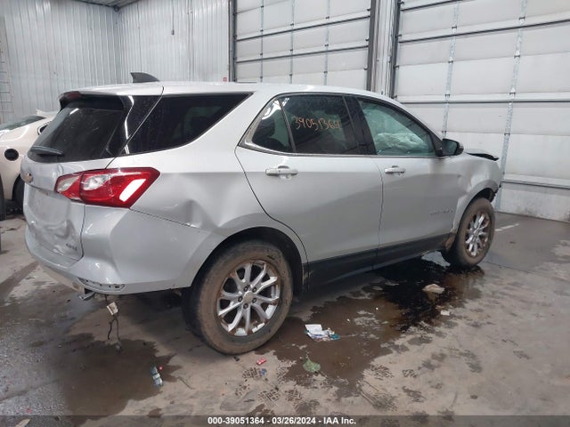 Chevrolet EQUINOX LT 2018 3GNAXSEV3JS603235 Image 4