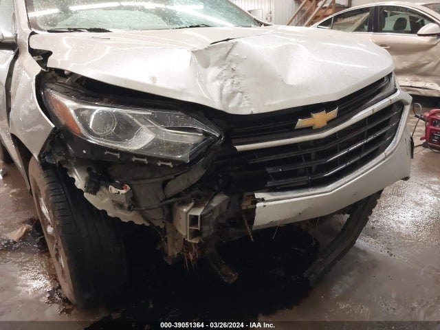 Chevrolet EQUINOX LT 2018 3GNAXSEV3JS603235 Image 6