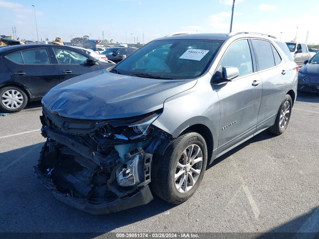 Chevrolet EQUINOX LT 2018 3GNAXLEU7JL323759 Image 2