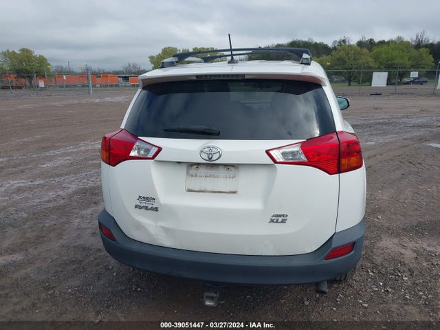 Toyota Rav4 Xle 2015 2T3RFREV9FW236312 Image 16