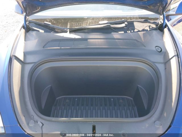 2021 TESLA MODEL Y 5YJYGDEE9MF090993 Photo 9