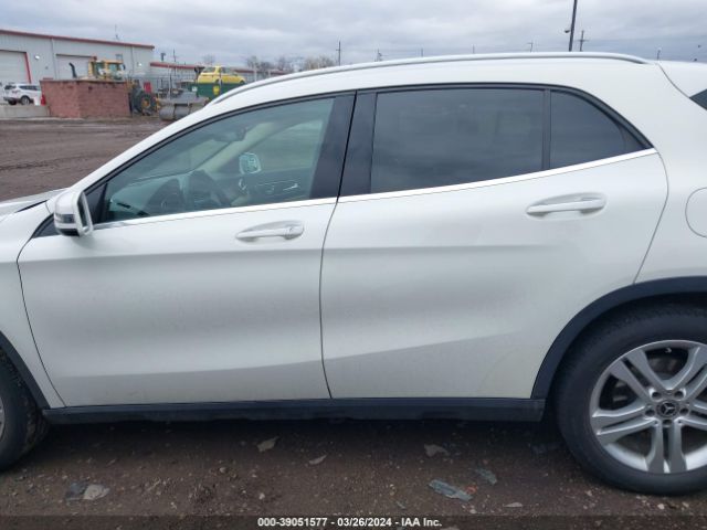 WDCTG4GB1JJ470518 Mercedes-Benz Gla 250 4matic