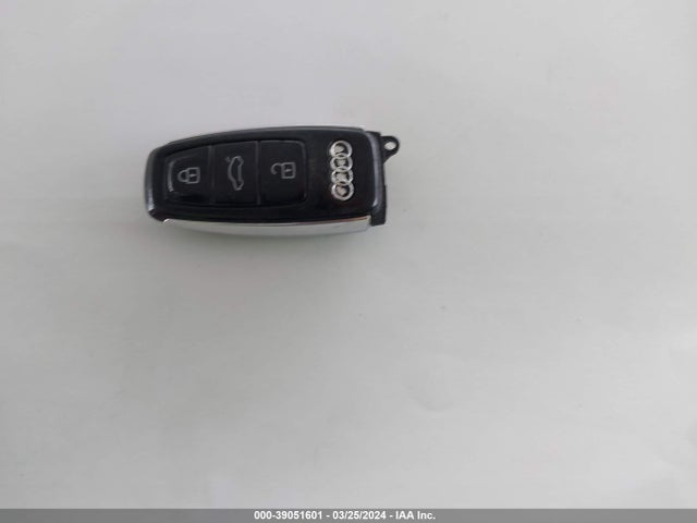 Audi A8 L 55 2019 WAU8DAF87KN002843 Image 11