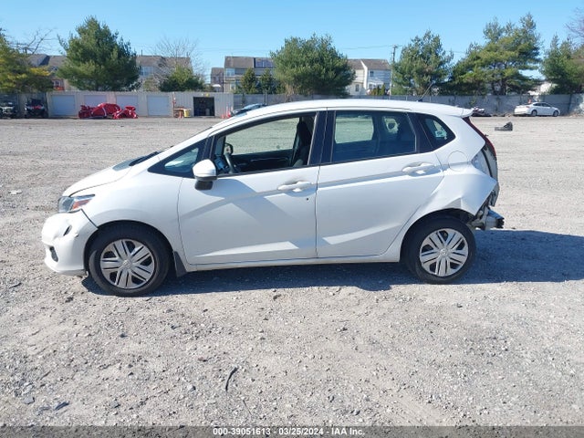Honda FIT LX 2019 3HGGK5H49KM707015 Image 14