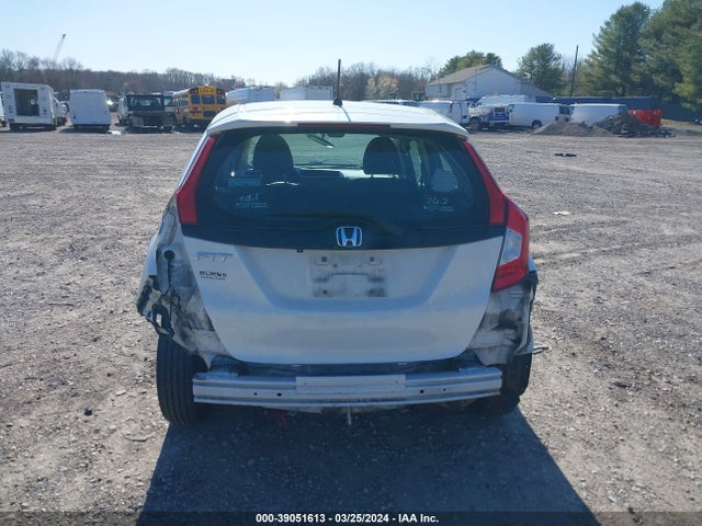 Honda FIT LX 2019 3HGGK5H49KM707015 Image 16