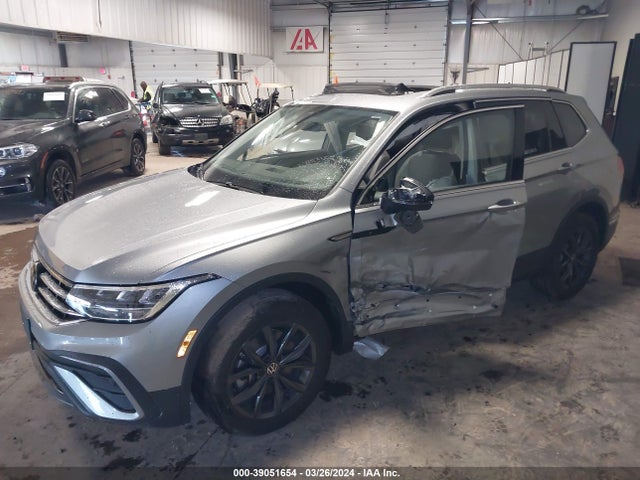 3VVMB7AX5PM130252 Volkswagen Tiguan 2.0t Se
