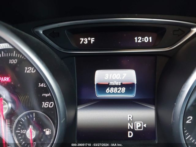WDCTG4GB3JJ526975 Mercedes-Benz Gla 250 4matic