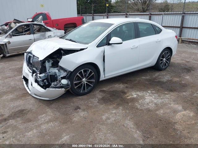 1G4PR5SK1H4117697 Buick Verano Sport Touring