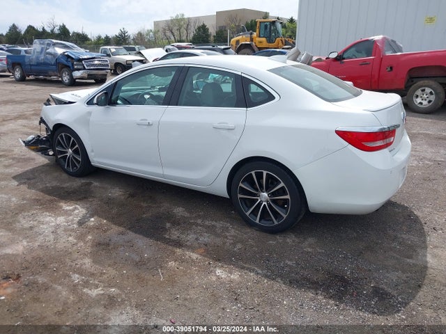 1G4PR5SK1H4117697 Buick Verano Sport Touring