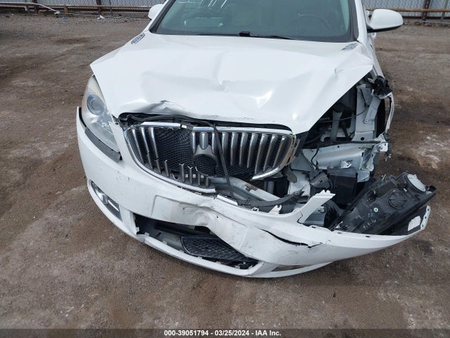 1G4PR5SK1H4117697 Buick Verano Sport Touring