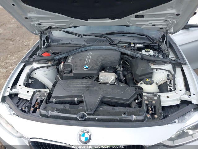 BMW 320i Xdrive 2014 WBA3C3G56ENS72650 Image 10
