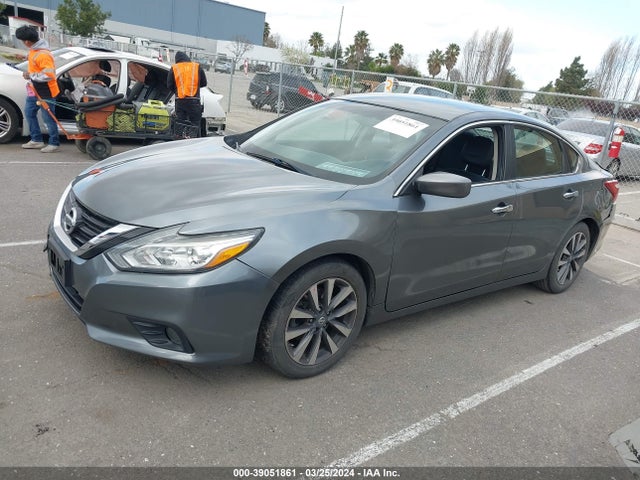 Nissan Altima 2.5 Sv 2017 1N4AL3AP1HC286563 Image 2