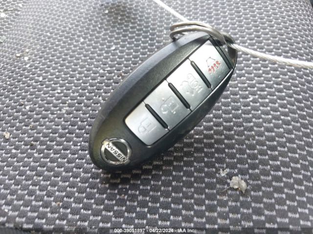 3N1CN7AP8GL828672 Nissan Versa 1.6 Sl