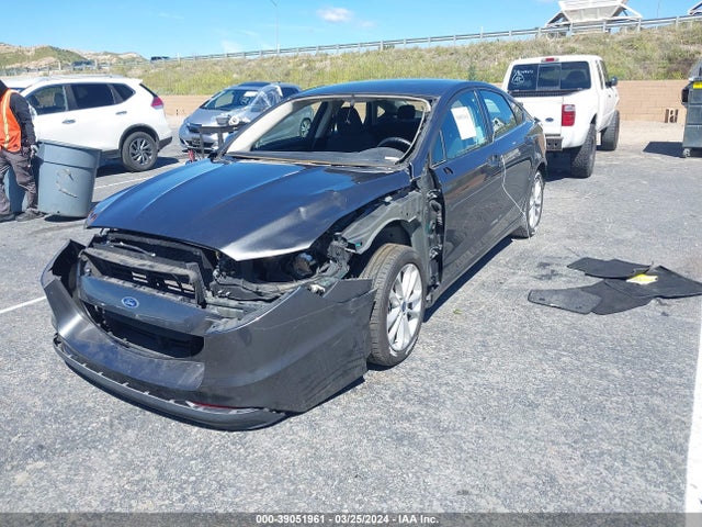Ford Fusion Hybrid Se 2020 3FA6P0LU6LR218023 Image 2