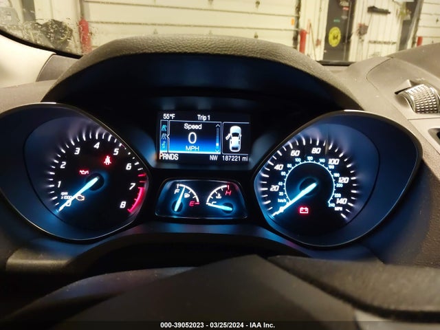1FMCU0GX7EUC90480 Ford ESCAPE SE