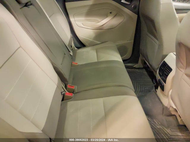 1FMCU0GX7EUC90480 Ford ESCAPE SE
