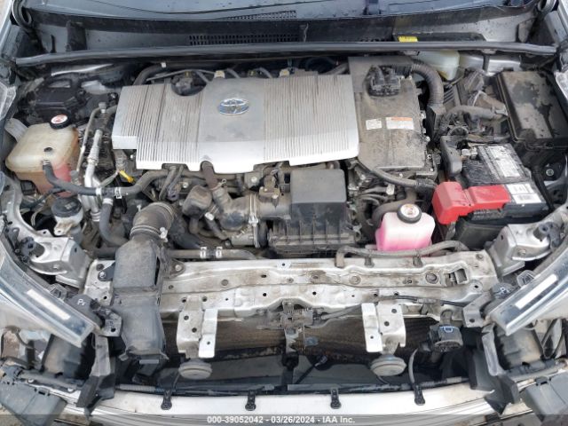 JTDKARFU5H3036572 Toyota Prius Three Touring