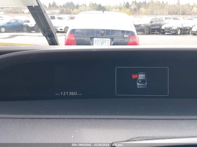 JTDKARFU5H3036572 Toyota Prius Three Touring