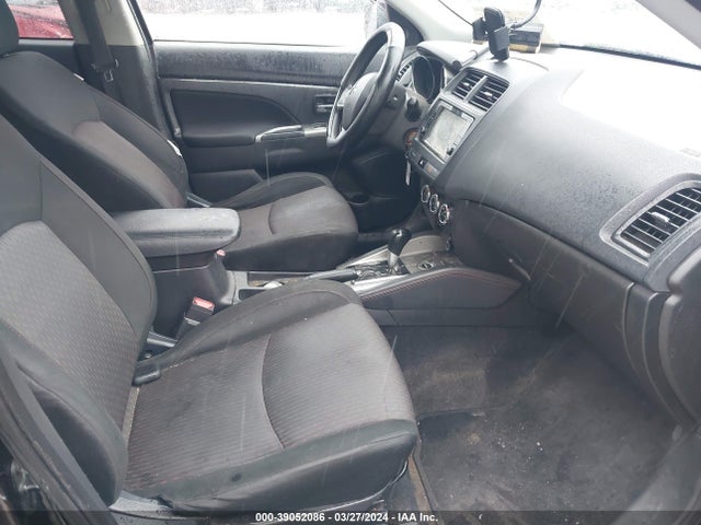 JA4AR3AU7JU019999 Mitsubishi Outlander Sport 2.0 Es/2.0 Le