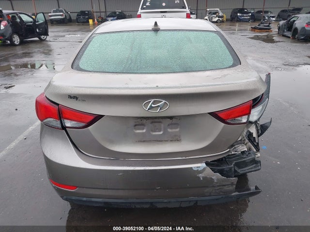 Hyundai ELANTRA SE 2015 5NPDH4AE9FH623138 Image 16