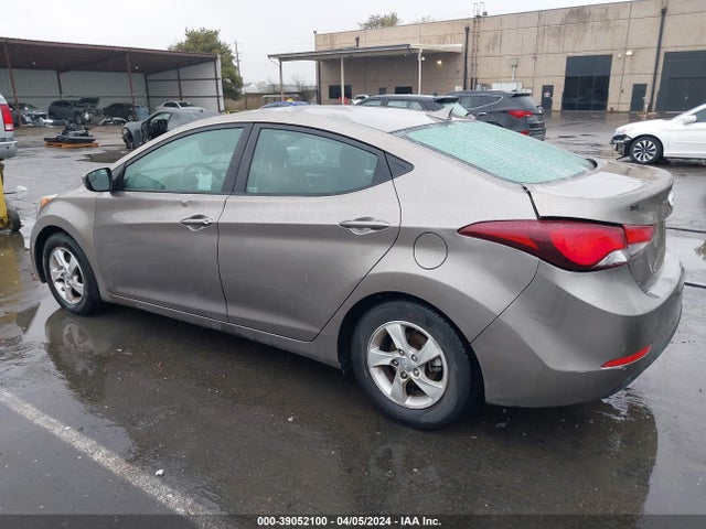 Hyundai ELANTRA SE 2015 5NPDH4AE9FH623138 Image 3