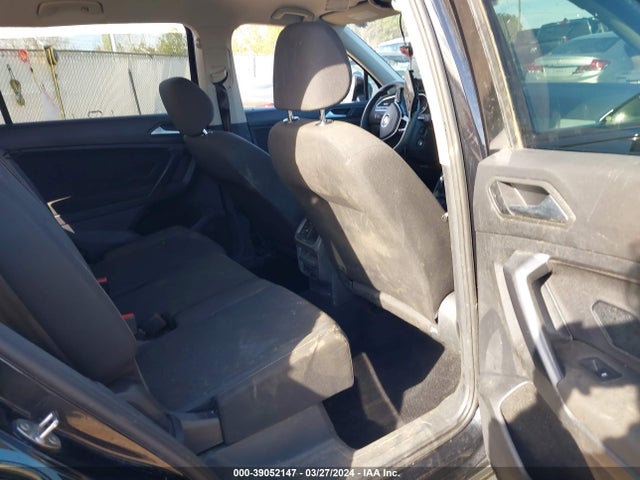3VV1B7AX5MM002656 Volkswagen Tiguan 2.0t S