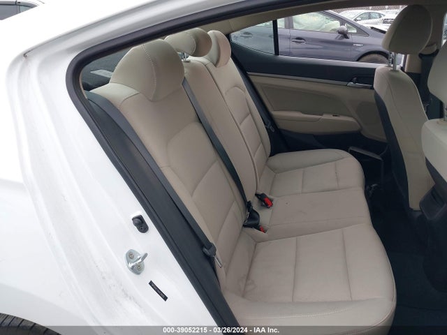 Hyundai ELANTRA SE 2017 5NPD84LFXHH036682 Image 8
