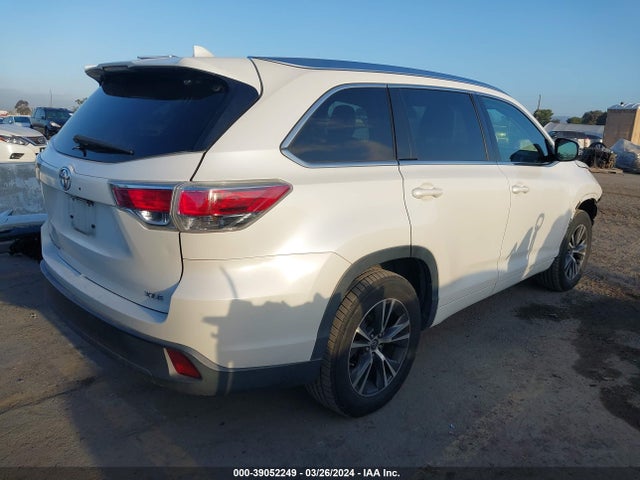 Toyota Highlander Xle V6 2016 5TDKKRFH2GS181338 Image 4