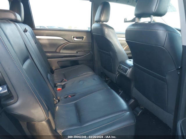Toyota Highlander Xle V6 2016 5TDKKRFH2GS181338 Image 8
