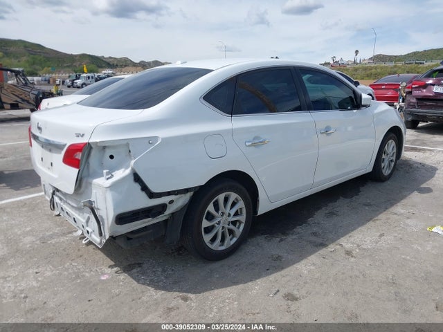Nissan SENTRA SV 2018 3N1AB7AP4JL655658 Image 4