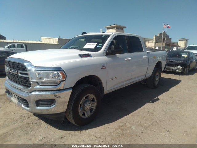 3C6UR5DL8NG297361 RAM 2500 Big Horn  4x4 6'4 Box