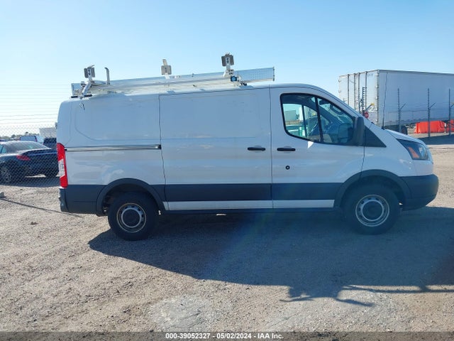 Ford Transit-250 2016 1FTYR1YM9GKB10050 Image 13