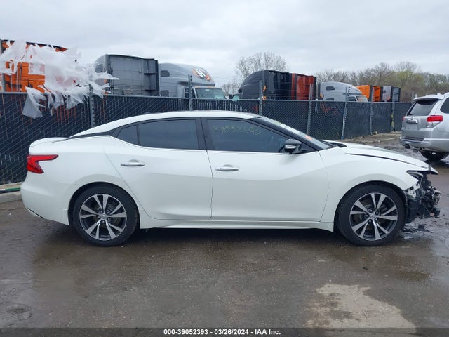 Nissan Maxima 3.5 Platinum 2016 1N4AA6AP4GC419323 Image 14