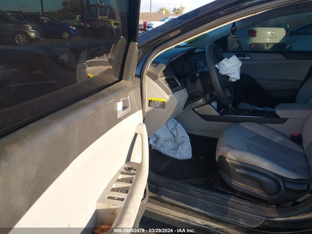 Hyundai SONATA SE 2015 5NPE24AF2FH254377 Image 5
