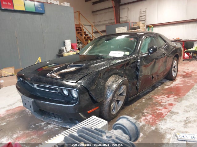Dodge Challenger Sxt 2019 2C3CDZAG1KH593727 Image 2