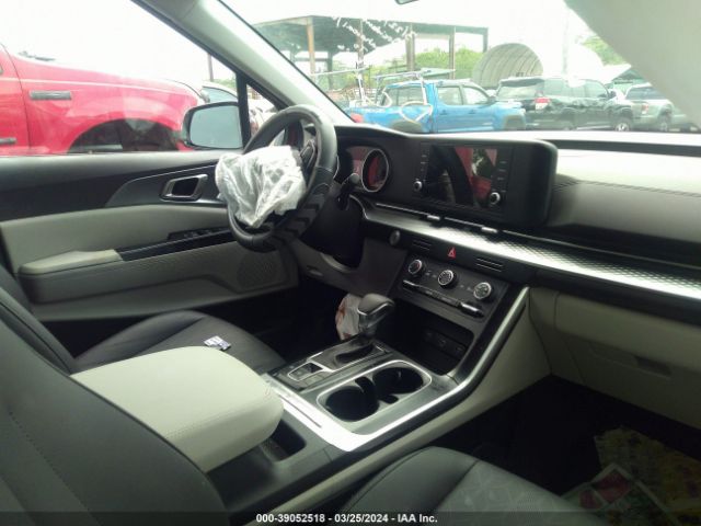 KNDNB4H39R6398244 KIA Carnival Mpv Lx Seat Package