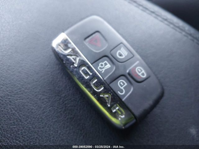 SAJWA6E7XE8K07828 Jaguar F-Type