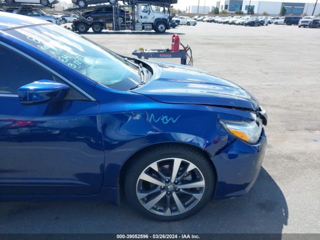 1N4AL3AP5HC147455 Nissan Altima 2.5 Sr