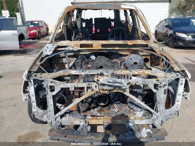 Chevrolet Suburban Lt 2019 1GNSCHKC5KR369013 Image 11