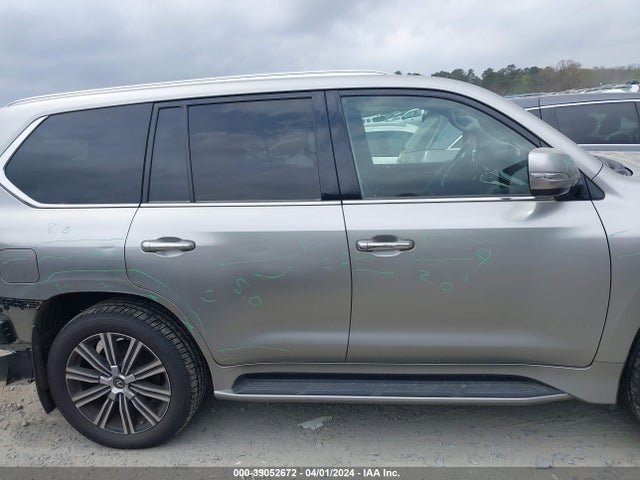 Lexus Lx 570 Three-row 2020 JTJDY7AX0L4315373 Image 13