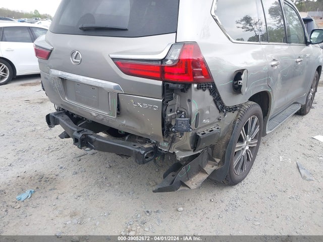 Lexus Lx 570 Three-row 2020 JTJDY7AX0L4315373 Image 6