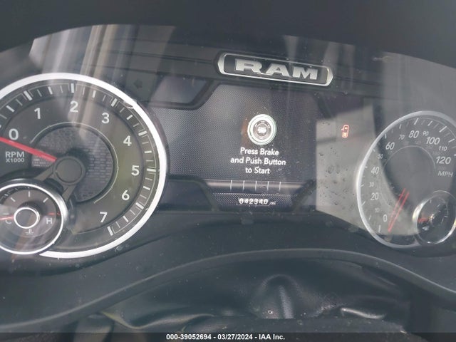1C6RREFG5NN389377 RAM 1500 Lone Star  4x2 5'7 Box