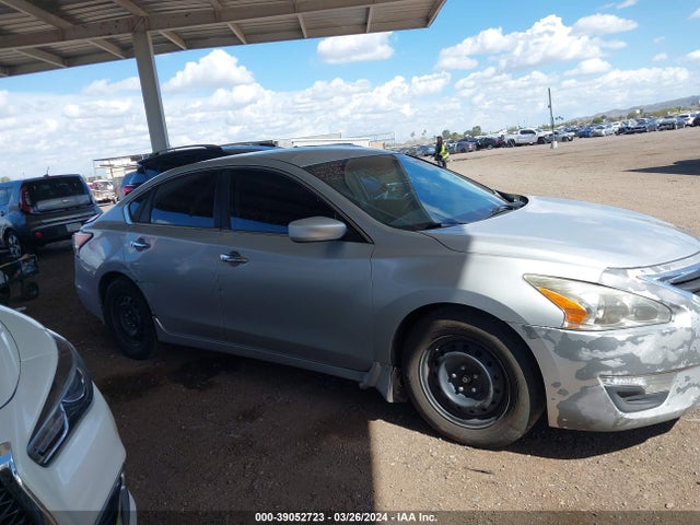 Nissan Altima 2.5 S 2015 1N4AL3AP7FC247764 Image 13