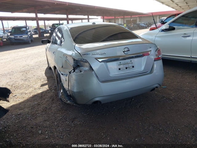 Nissan Altima 2.5 S 2015 1N4AL3AP7FC247764 Image 3