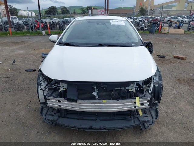 Toyota Corolla Hybrid Le 2021 JTDEAMDE2MJ011081 Image 13