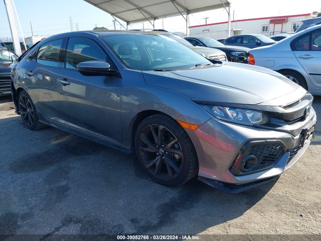 Honda Civic Sport 2018 SHHFK7H47JU413166 zdjęcie główne
