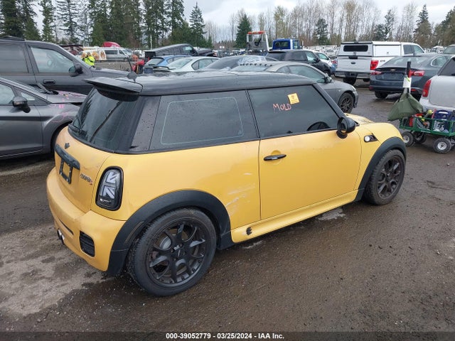 2007 MINI COOPER S WMWMF73587TL84776 Photo 3